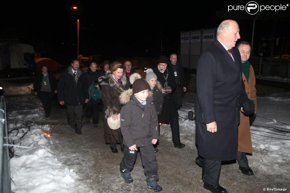  La famille royale de Norvège à Oslo le 16 février 2014 lors des célébrations du bicentenaire de la constitution. 