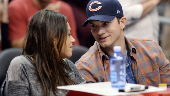 Ashton Kutcher et Mila Kunis : Des fiancés pleins de tendresse...