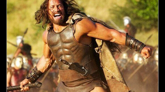 Hercule, la bande-annonce : Dwayne Johnson et ses muscles face à Irina Shayk