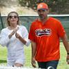 Exclusif - Eddie Cibrian va regarder ses fils jouer au baseball en compagnie de sa femme LeAnn Rimes à Calabasas, le 23 mars 2014.