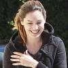 Kelly Brook, souriante à Los Angeles, se rend dans un club de sport avec sa bague de fiançailles au doigt. Le 31 mars 2014.