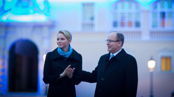 Charlene et Albert de Monaco : Soirée bleue au palais, en amoureux