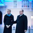 La princesse Charlene de Monaco, accompagnée par son mari le prince Albert, présidait le 2 avril 2014 la cérémonie d'illumination du palais princier, qui s'est couvert de bleu en soutien de la Journée mondiale de sensibilisation à l'autisme et de l'initiative ''Light it up Blue''.