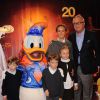 Le prince Laurent et la princesse Claire de Belgique en famille avec leurs enfants Nicolas, Aymeric et Louise, le 31 mars 2012 à Disneyland Paris.