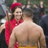 Le prince William et Kate Middleton ont assisté le 7 avril 2014 à la Maison du gouvernement de Wellington à une cérémonie d'accueil traditionnelle maorie, au premier jour de leur visite en Nouvelle-Zélande.