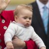 Kate Middleton et le prince William, avec leur fils de 8 mois le prince George de Cambridge, sont arrivés le 7 avril 2014 à Wellington pour leur visite officielle en Nouvelle-Zélande.