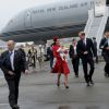 Le duc et la duchesse de Cambridge arrivant avec leur bébé le prince George à Wellington le 7 avril 2014 pour leur tournée officielle en Nouvelle-Zélande.