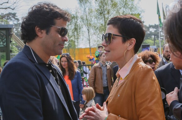 Rai et Cristina Cordula lors de l'inauguration du Grand Carnaval brésilien "Sensacional Brasil" au Jardin d'Acclimatation à Paris, le 12 avril 2014.