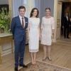 La princesse Mary de Danemark, entourée de son époux le prince Frederik et de la ministre danoise Margrethe Vestagen, donnait le 23 avril 2014 à leur domicile du palais Frederik VIII, à Copenhague, un dîner pour les participants du Sommet de la mode qu'elle inaugurait le lendemain.