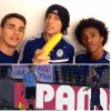 David Luiz, et ses partenaires Willian et Oscar participent à la campagne "Nous sommes tous des singes" sur les réseaux sociaux, suite à la réaction de Dani Alvès le 27 avril 2013 lors du match entre le FC Barcelone et Vilrarreal, alors qu'on lui avait envoyé une banane, geste raciste, auquel il avait répondu en mangeant le fruit.