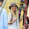 Tori Spelling fait du shopping à Encino, le 29 avril 2014.