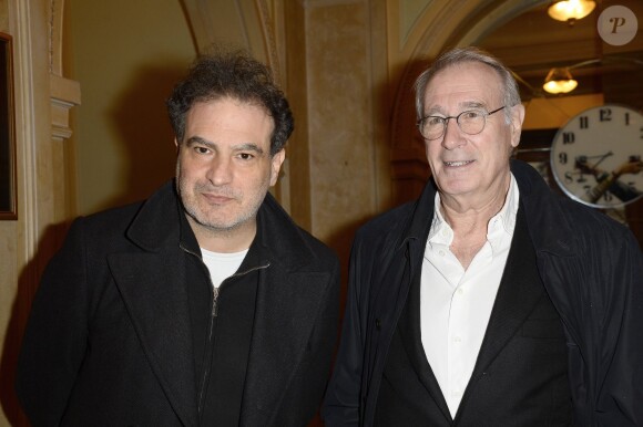 Raphaël Mezrahi et Bernard le Coq - Soirée de la piéce "Comme s'il en pleuvait" au Théâtre Edouard Vll et retransmise en direct sur France 2 à Paris le 29 avril 2014.