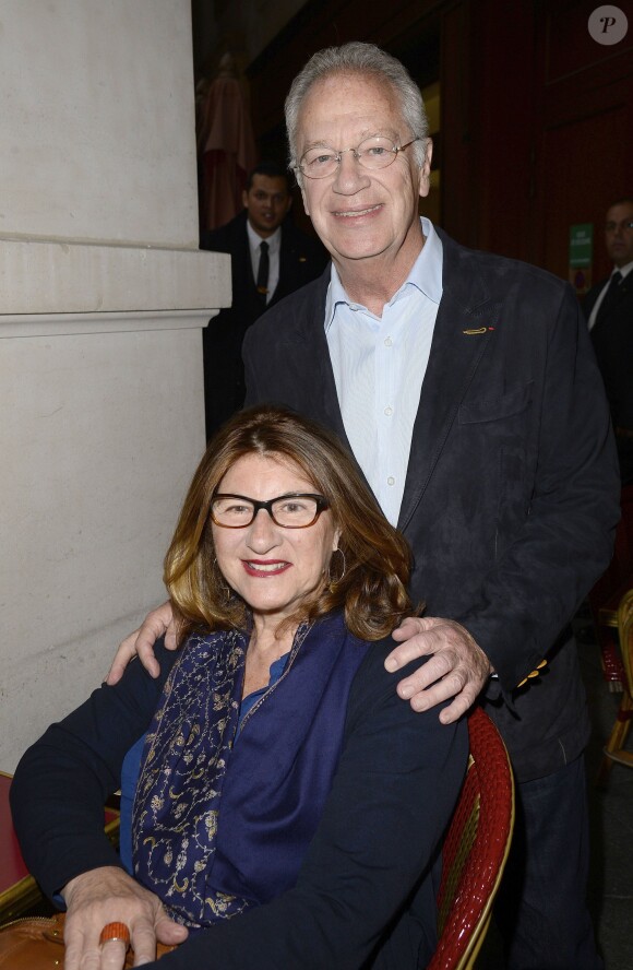 Bernard Murat et sa femme Zana Murat - Soirée de la piéce "Comme s'il en pleuvait" au Théâtre Edouard Vll et retransmise en direct sur France 2 à Paris le 29 avril 2014.