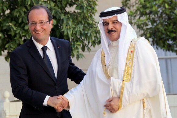 Francois Hollande reçoit le roi du Bahrein Hamad Ben Issa Al Khalifa à Paris, le 23 juillet 2012.