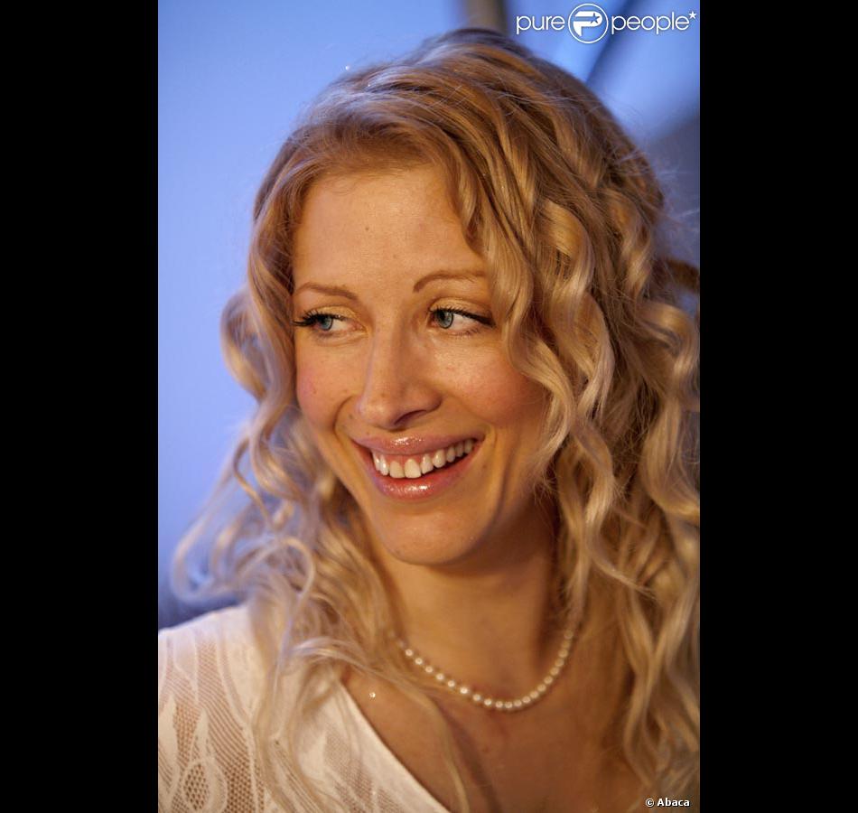 Loana - Purepeople