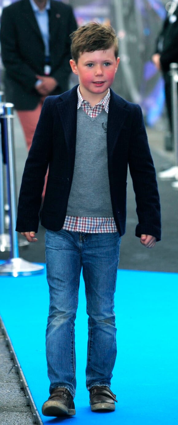 Le prince Christian de Danemark arrive pour assister à une répétition à la veille de l'Eurovision, le 8 mai 2014 à Copenhague.