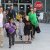 Brad Pitt et Angelina Jolie arrivent à l'aéroport de Los Angeles en provenance d'Australie avec leurs enfants, le 5 février 2014