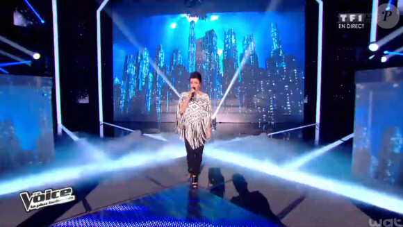 Jenifer, sublime sur le plateau de The Voice sur TF1, le samedi 19 avril 2014.
