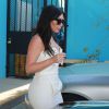 Kim Kardashian tout de blanc vêtue pour sa "Bridal Shower" organisée à Los Angeles dans un hôtel. La star est ensuite allée faire un peu de shopping en famille.