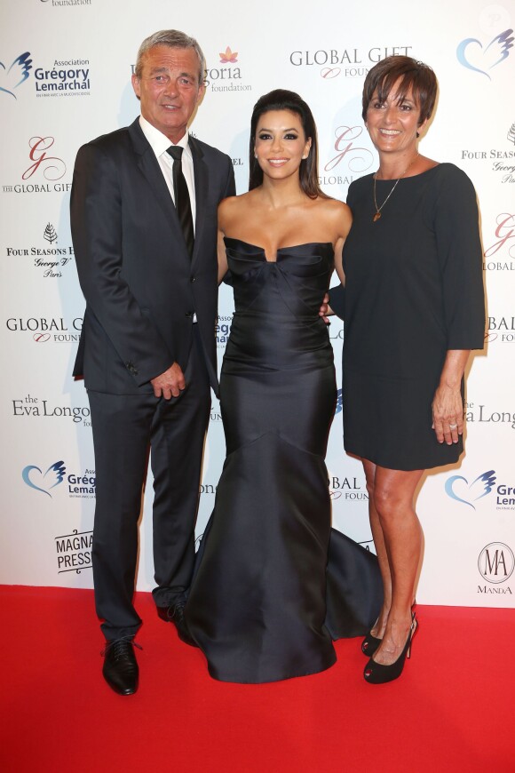 Pierre Lemarchal, Eva Longoria et Laurence Lemarchal - Soirée "Global Gift Gala 2014 " à l'hôtel Four Seasons George V à Paris le 12 mai 2014.