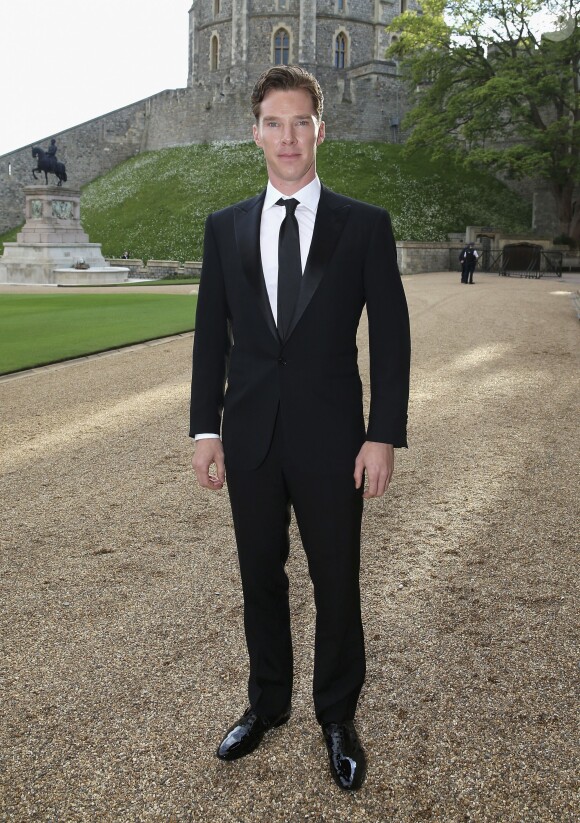 Benedict Cumberbatch posant à son arrivée au château de Windsor, le 13 mai 2014, pour le gala au profit du Royal Marsden Hospital organisé par le prince William et Ralph Lauren.