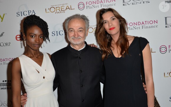 Aïssa Maïga, Jacques Attali, et Charlotte Gabris lors de la 4e édition du Gala "PlaNet Finance" au Carlton lors du 67e festival international du film de Cannes le 15 mai 2014