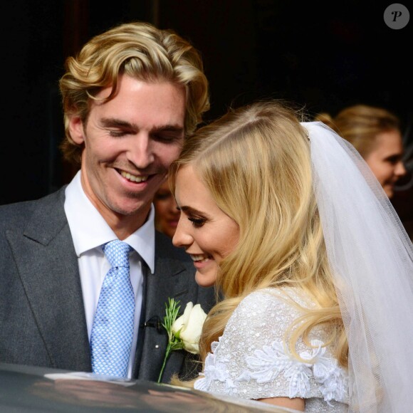 Poppy Delevingne et James Cook se sont mariés à Londres, le 16 mai 2014.