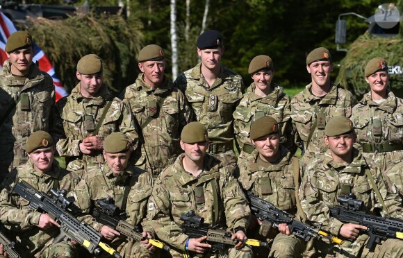 Le prince Harry lors d'un exercice militaire à Sangaste, en Estonie, le 17 mai 2014