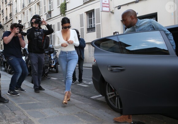 Kim Kardashian et Kanye West à Paris, le 18 mai 2014.