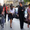 Kourtney Kardashian avec sa mère Kris Jenner et ses enfants Mason et Penelope s'offrent une glace chez Haagen-Dazs à Paris le 19 mai 2014.