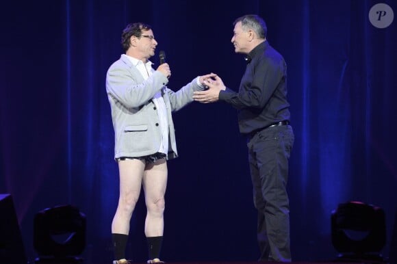 François Rollin et Jean-Marie Bigard - Jean-Marie Bigard fête ses 60 ans sur la scène du Grand Rex à Paris le 23 mai 2014.