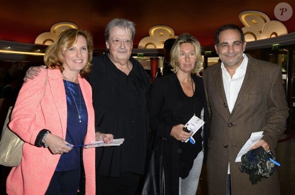 Guy Carlier ave sa femme Joséphine Dard, Laurent Fontaine et sa femme - Backstage - Jean-Marie Bigard fête ses 60 ans au Grand Rex à Paris le 23 mai 2014.