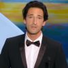 Adrien Brody remettait le prix de la mise en scène du Festival de Cannes 2014.