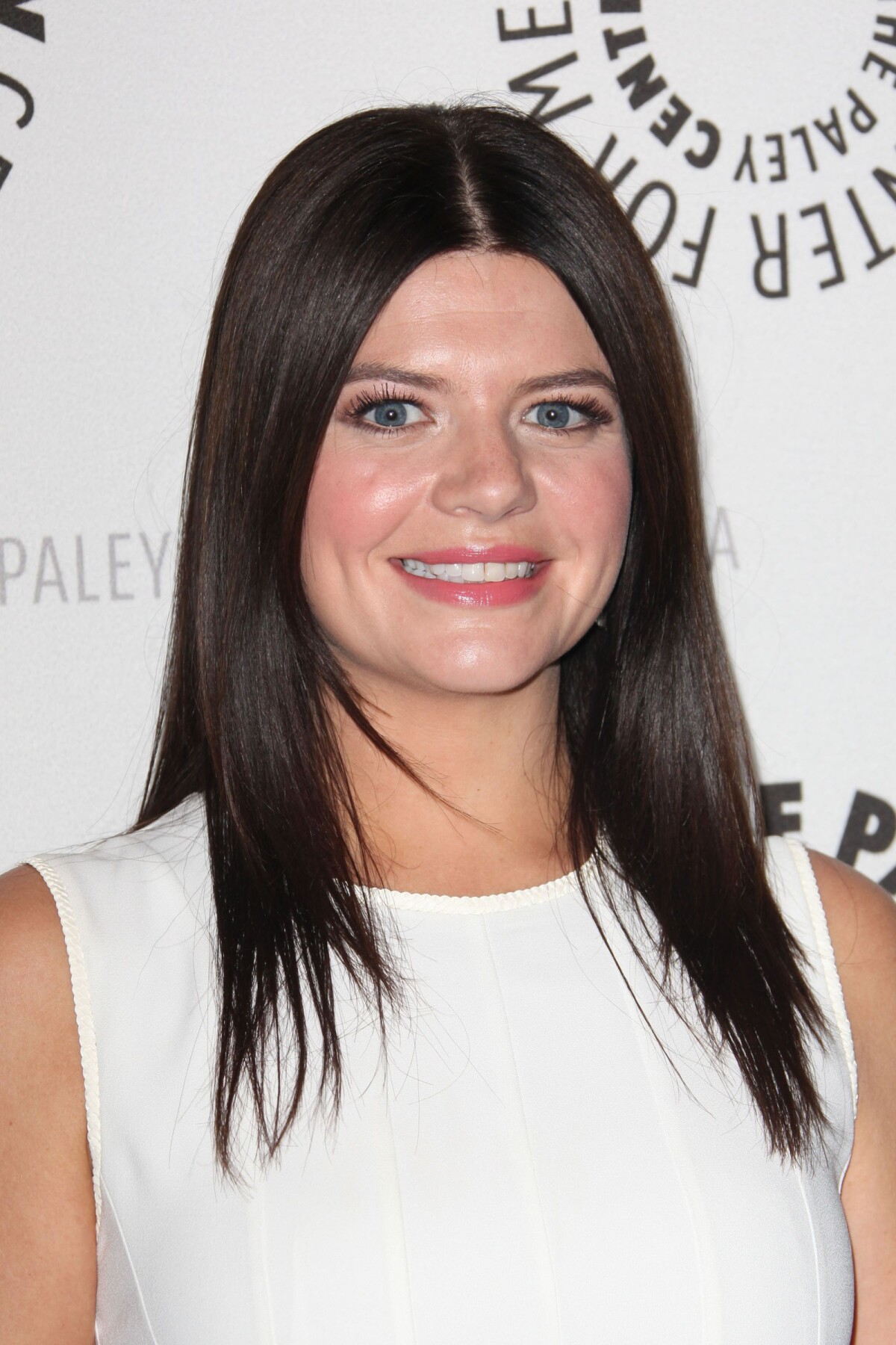 Vidéo Casey Wilson à Beverly Hills, Los Angeles, le 16 octobre 2012