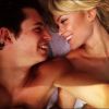 Caroline Receveur et Lucas Valentin : un selfie nus au lit !