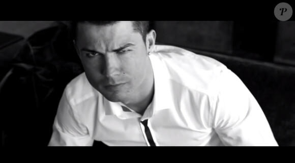 Cristiano Ronaldo, dans la dernière vidéo publiée par Tag Heuer dont il est l'ambassadeur, dans les coulisses de son shooting