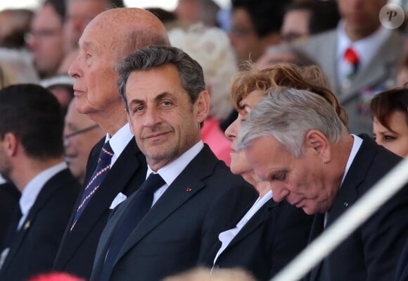 Valery Giscard d'Estaing, Nicolas Sarkozy, Edith Cresson, Jean-Marc Ayrault et Laurent Fabius - Cérémonie de commémoration du 70e anniversaire du débarquement sur la plage Sword Beach à Ouistreham, le 6 juin 2014.