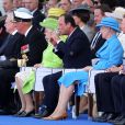 Le roi Harald de Norvège, la reine Elisabeth II d'Angleterre, François Hollande, la reine Margrethe de Danemark et le Grand-Duc Henri de Luxembourg - Cérémonie de commémoration du 70e anniversaire du débarquement sur la plage Sword Beach à Ouistreham, le 6 juin 2014.