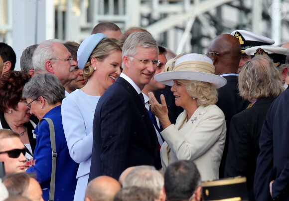 Le roi Philippe, la reine Mathilde de Belgique et la duchesse de Cornouailles, Camilla Parker Bowles - Cérémonie de commémoration du 70e anniversaire du débarquement sur la plage Sword Beach à Ouistreham, le 6 juin 2014.