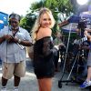 Candice Swanepoel participe à l'émission Extra TV à Los Angeles, le 9 juin 2014