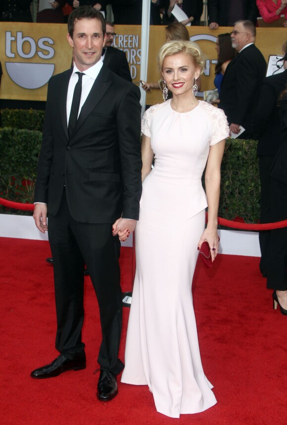 Noah Wyle et sa compagne Sara Wells lors de la 19e cérémonie des "Screen Actors Guild Awards" à Los Angeles, le 27 janvier 2013.