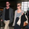 Noah Wyle et Sara à l'aéroport de Los Angeles, le 18 juin 2012.