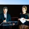 Exclusif - Whit Stillman, le réalisateur, et Sophie Dulac (présidente du festival) lors de l'avant-première du film "Metropolitan" au cinéma Publicis dans le cadre du 3e Champs-Elysées Film Festival à Paris, le 11 juin 2014.