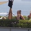 Exclusif - La jeune Noah Cyrus, petite soeur de Miley, sur le balcon de son hôtel à Barcelone, le 14 juin 2014.