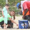 Coleen Rooney avec son fils Kai sur la plage d'Ipanema à Rio, le 20 juin 2014