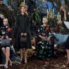 Campagne publicitaire automne-hiver 2014-15 de Dolce & Gabbana, avec Claudia Schiffer. Photo par Domenico Dolce.