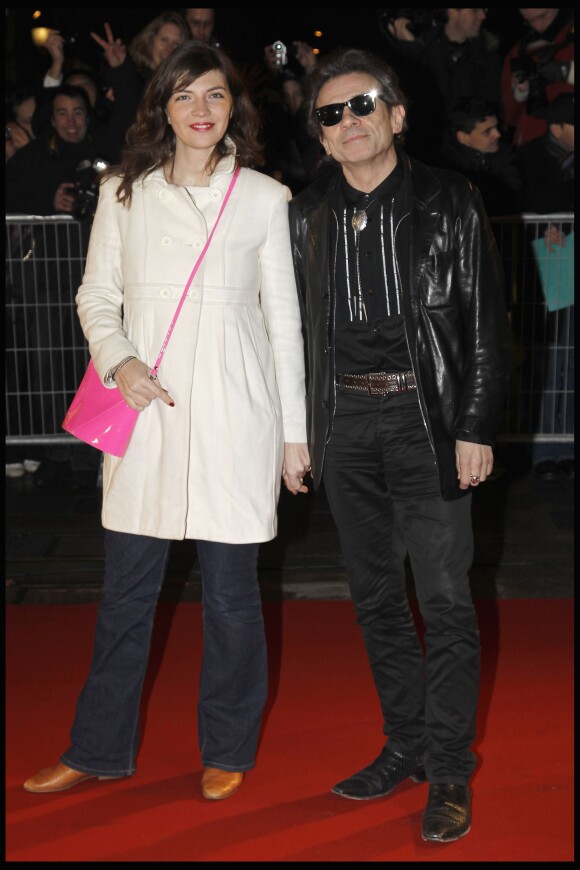 Philippe Manoeuvre et sa compagne Candice. En 2010 à Paris.