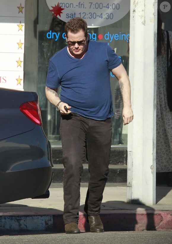 Exclusif - Chaz Bono dans les rues de West Hollywood, le 16 janvier 2014.