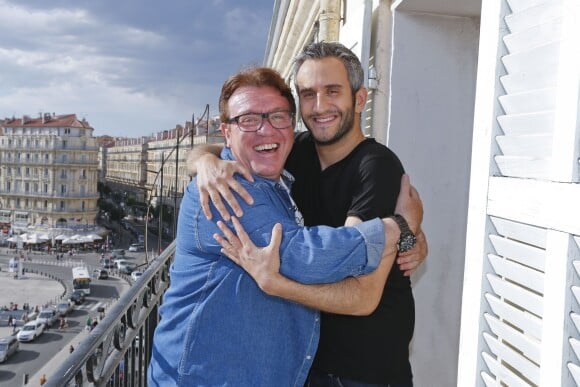 Exclusif - Michel Nouader (directeur du Quai du rire) et John Eledjam lors de l'inauguration du 1er Comédie Club qui porte le nom de Kev Adams, "Quai du Rire Comédie Club Espace Kev Adams" à Marseille le 30 mai 2014.