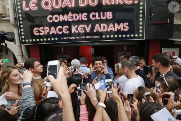 Exclusif - Kev Adams inaugure le 1er Comédie Club qui porte son nom, "Quai du Rire Comédie Club Espace Kev Adams" à Marseille le 30 mai 2014.